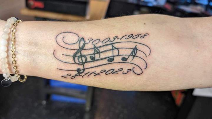 Tatouage minimaliste Joliette