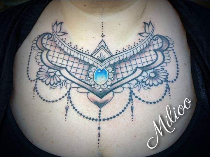 Tatouage noir et gris Joliette