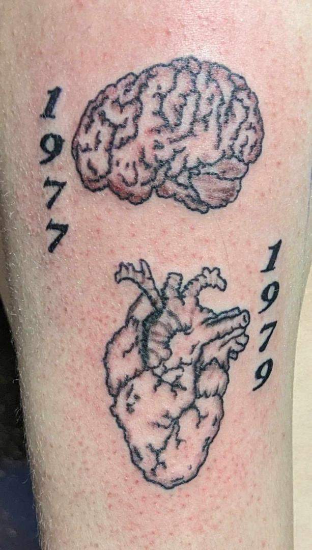 Tatouage noir et gris Joliette